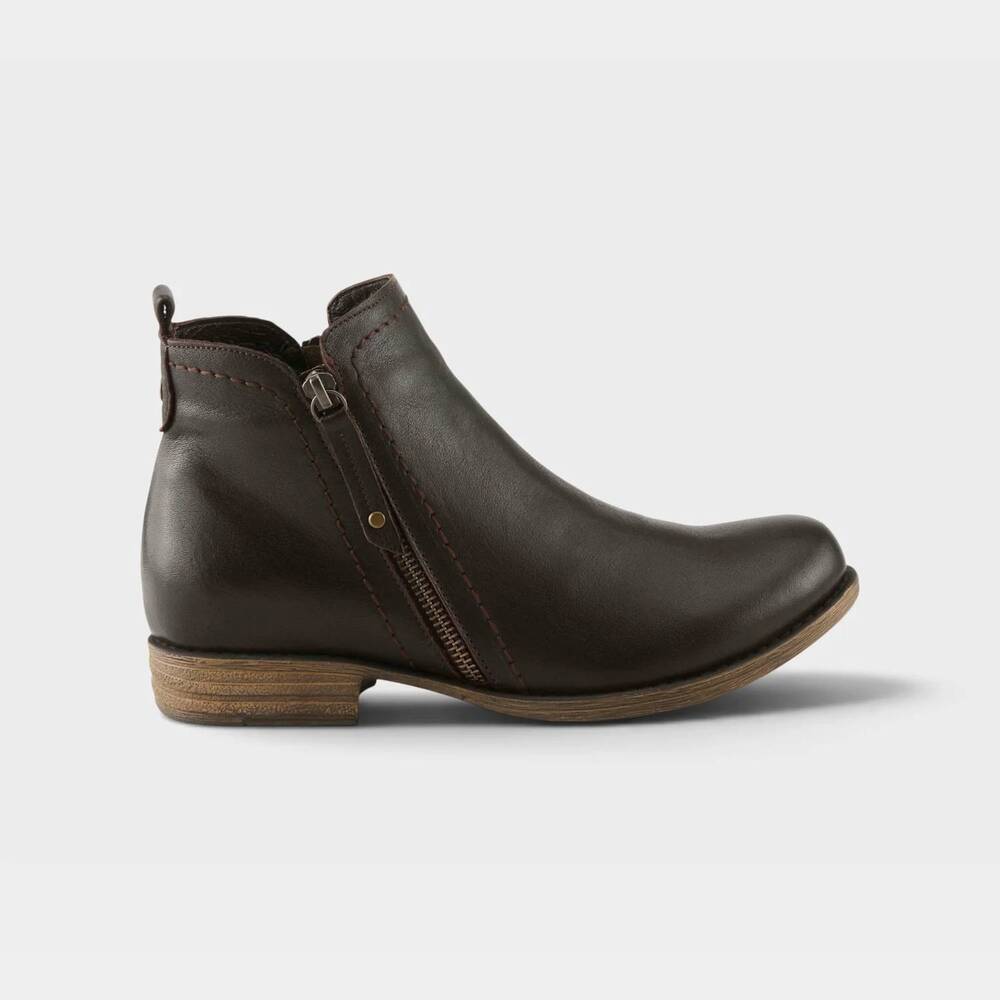 NEW SPRING STEP SHOES women's oziel boots in dark brown